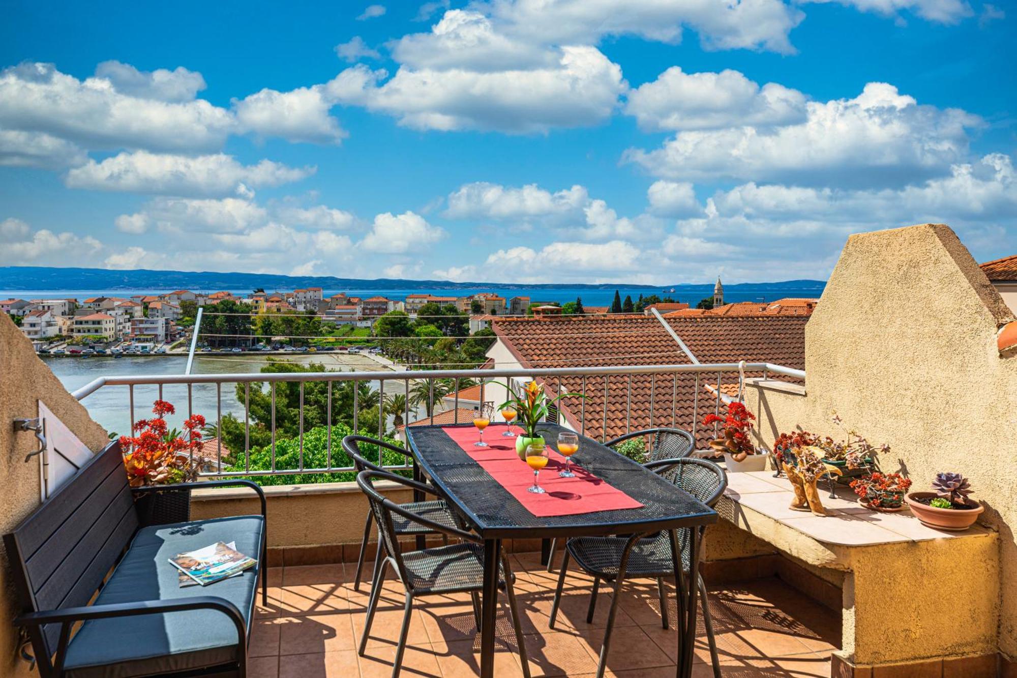 Apartments Iskra Stobreč Zewnętrze zdjęcie
